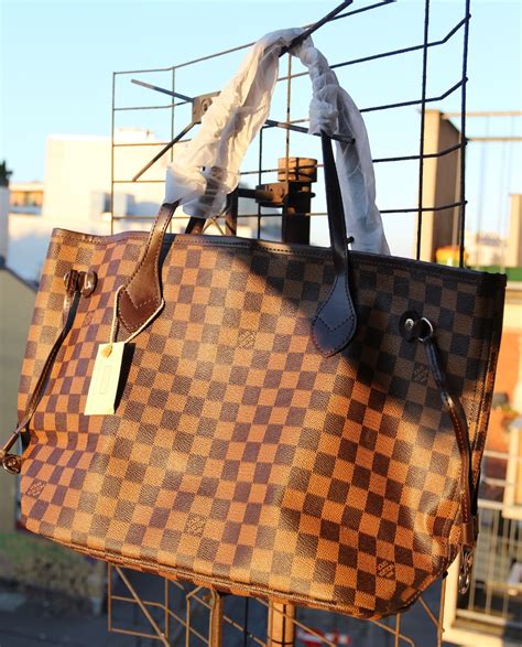 louis vuitton damier neverfull replica|louis vuitton monogram neverfull.